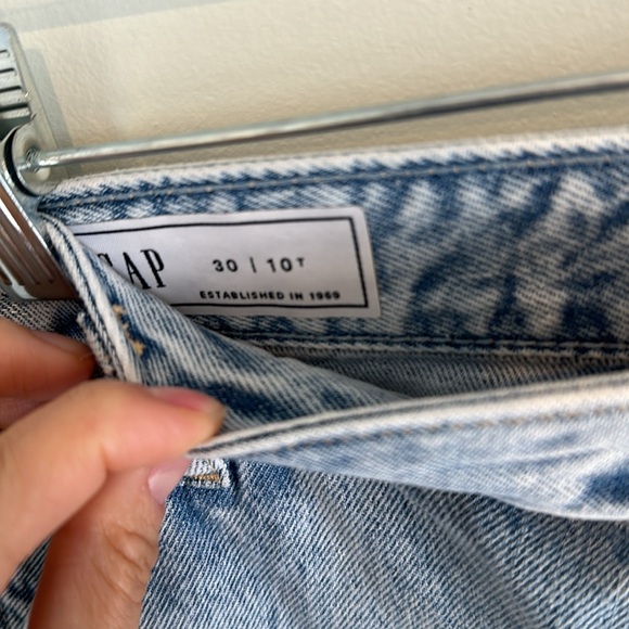 Gap Skort 10TaLL EUC - Picture 8 of 9